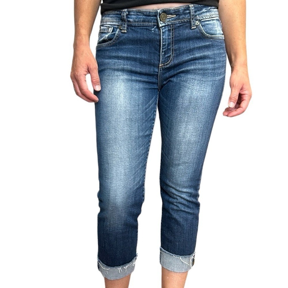 Kut From The Kloth Capris‎ Womens Size 6 Blue Denim Jeans Cuffed Cropped Frayed